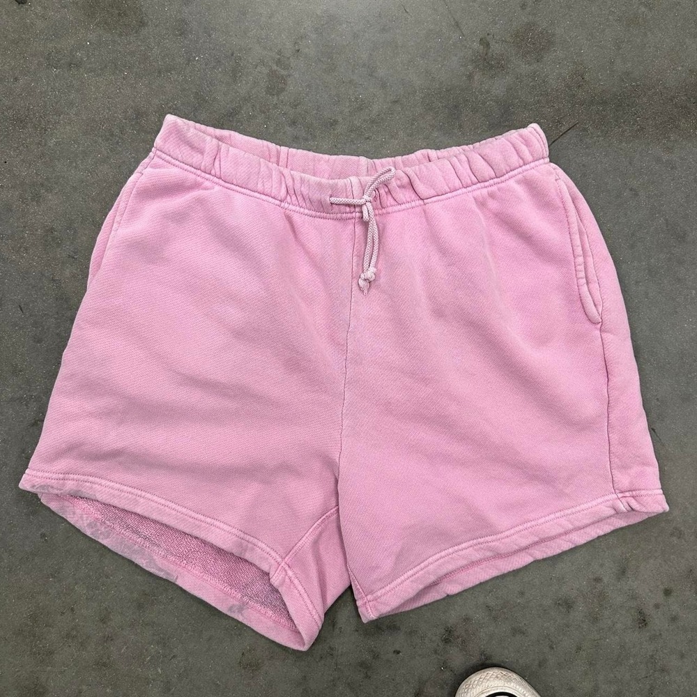 *SOLD* Elwood pink baggy loose sweat shorts Size Lg [32 waist]